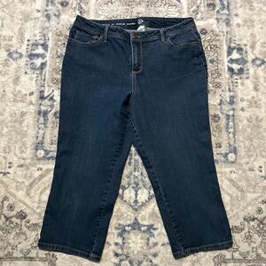 W62 Classic Blue Women's Capris